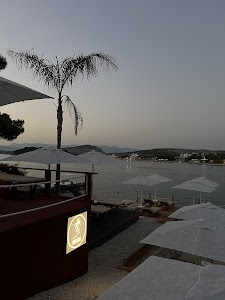 Ohana Beach Bar Ksamil